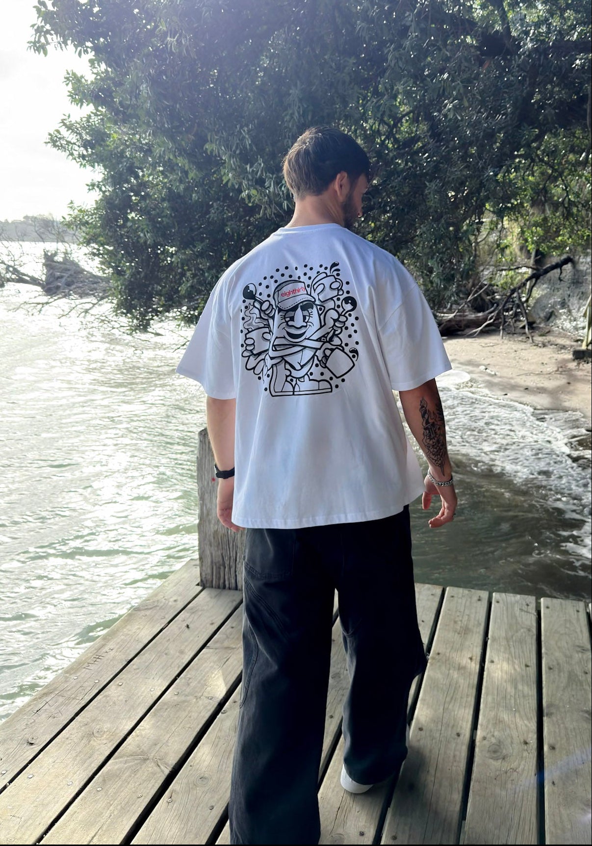 eighthirty x MÓNDÙC t-shirt